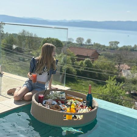 Casa Farmak - 4 Bedroom Lux Apartment With Infinity Pool & Lake View Ohrid Exterior foto