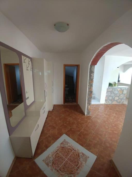Casa Farmak - 4 Bedroom Lux Apartment With Infinity Pool & Lake View Ohrid Exterior foto